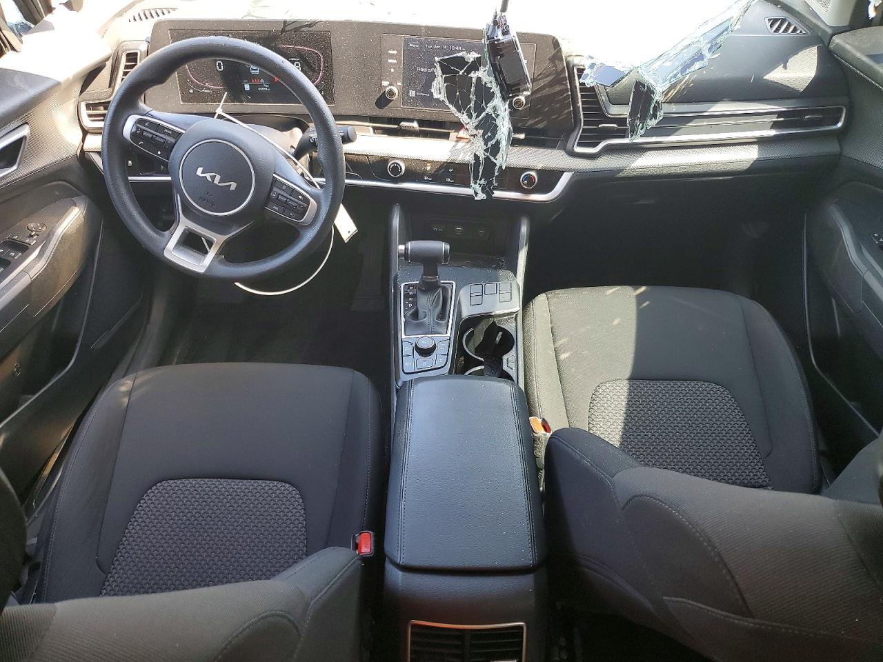 2023 KIA SPORTAGE LX photo 8