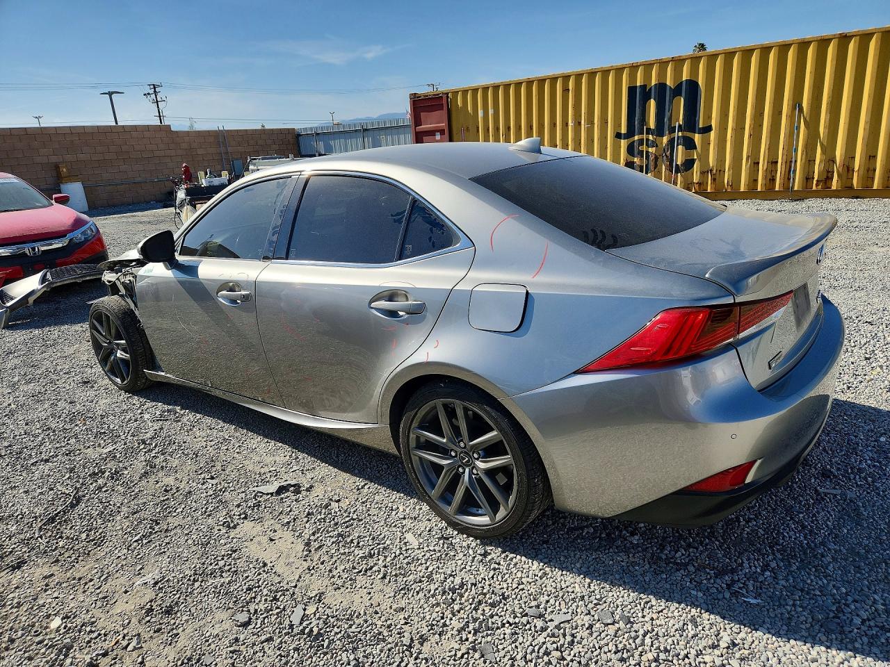 2018 LEXUS IS 300 photo 3