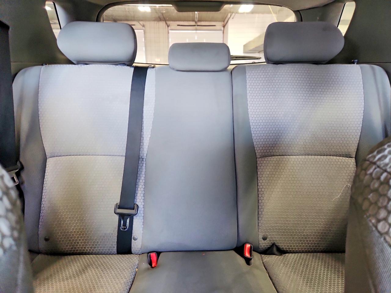 2009 TOYOTA COROLLA MATRIX XRS photo 28