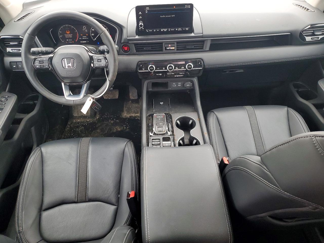 2025 HONDA PILOT EXL photo 15