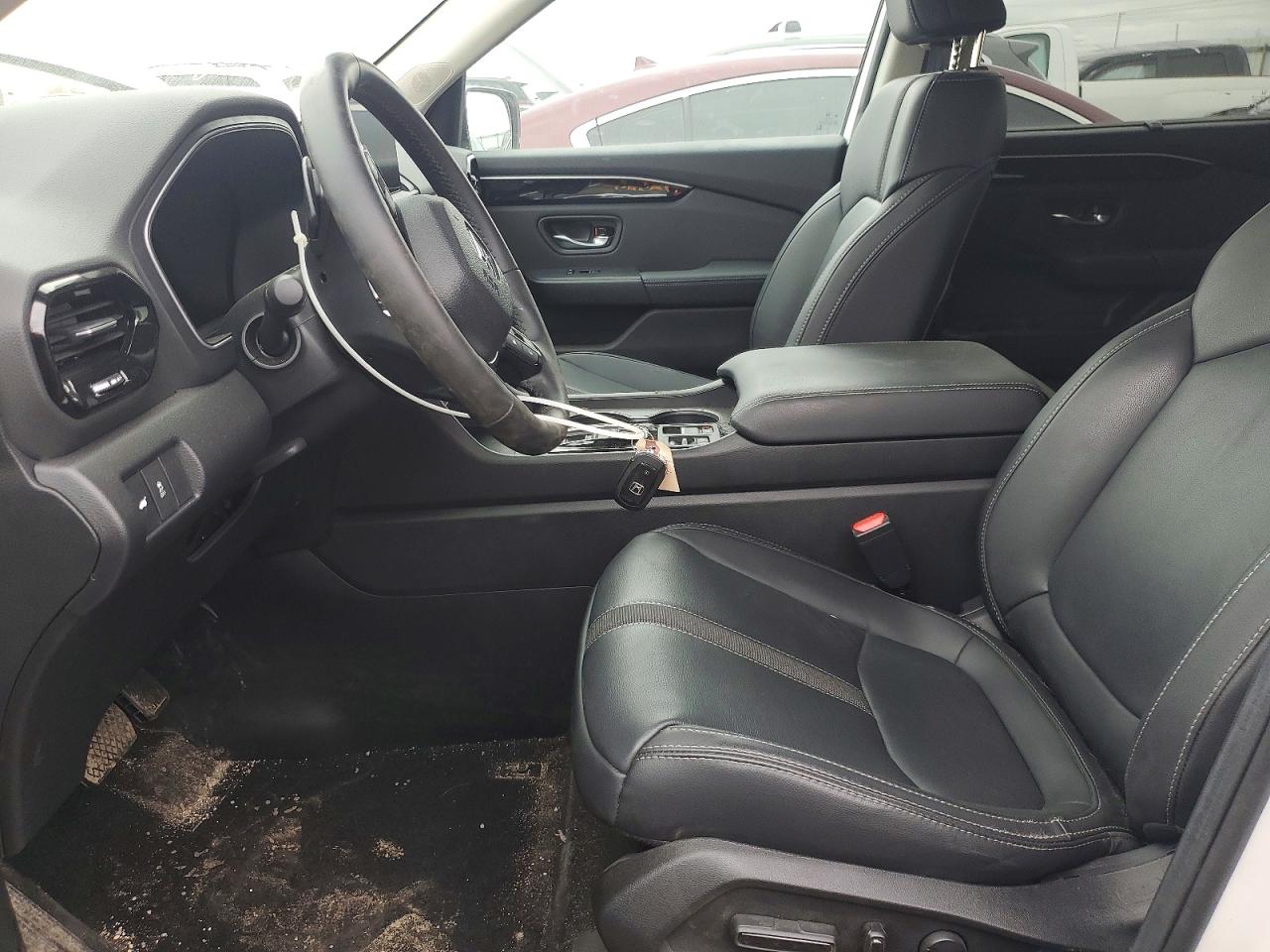 2025 HONDA PILOT EXL photo 13