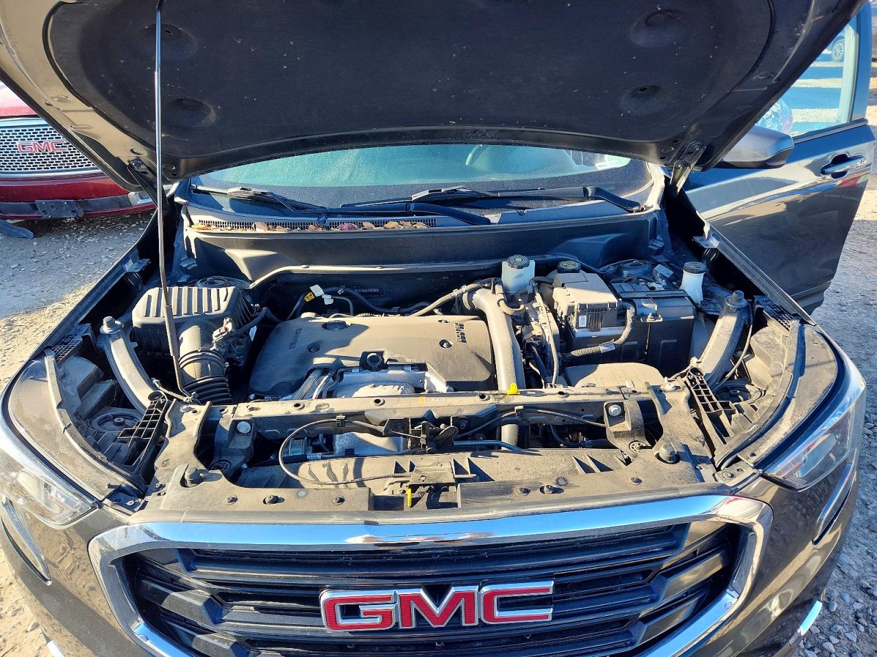 2018 GMC TERRAIN SLE photo 12