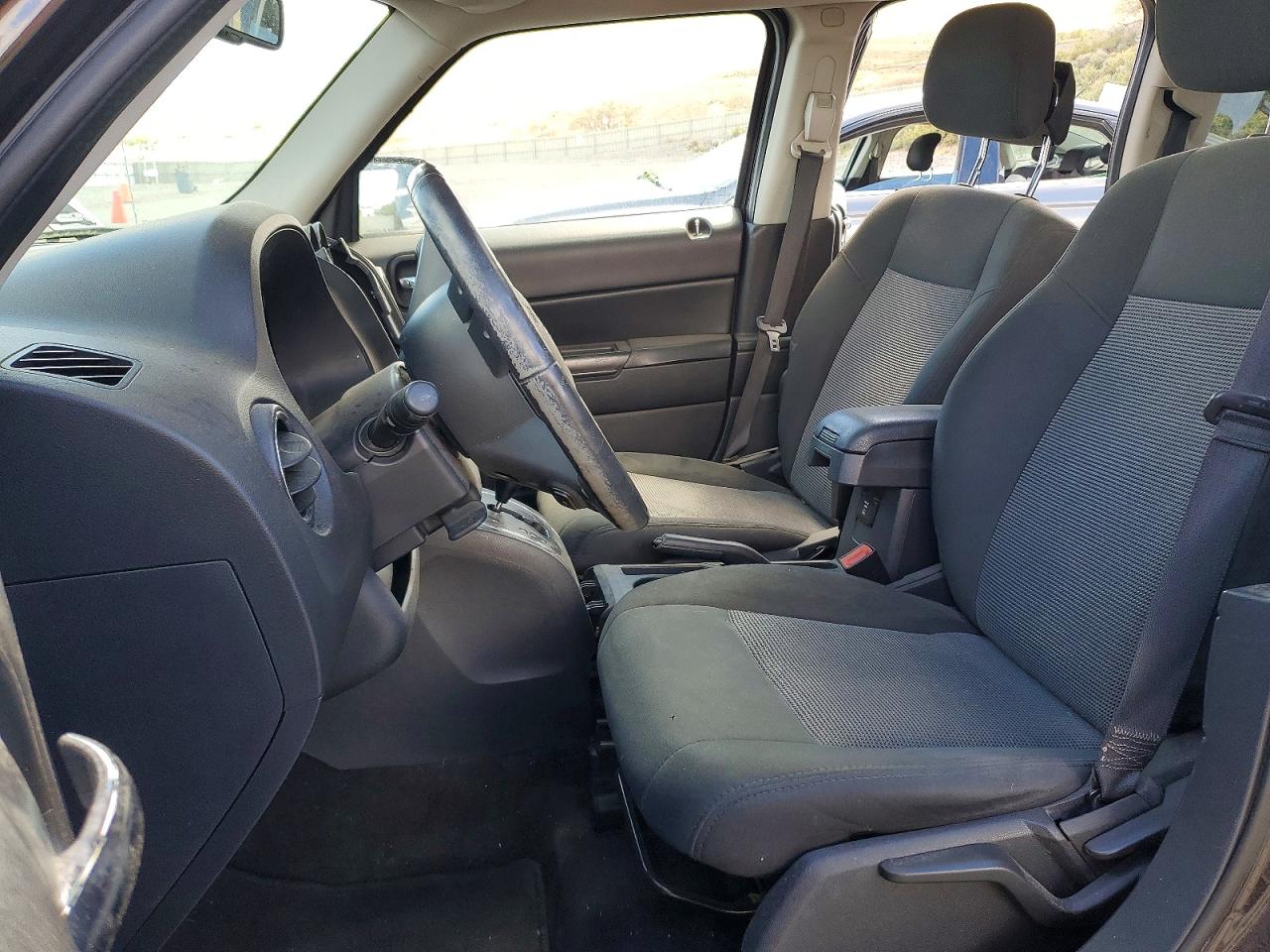 2014 JEEP PATRIOT LATITUDE photo 13