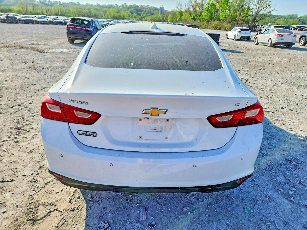2016 CHEVROLET MALIBU LT photo 11