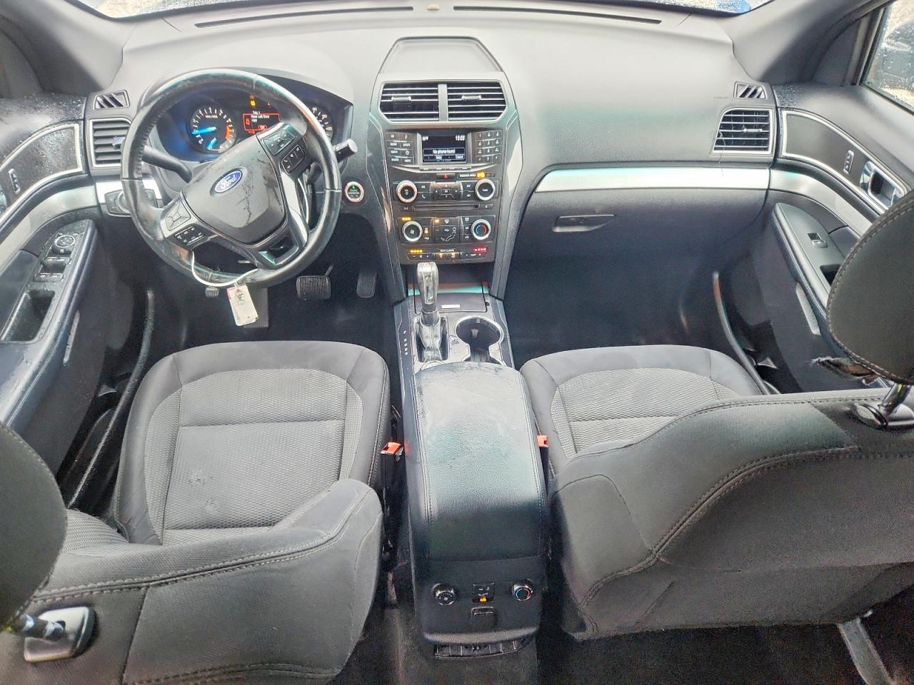 2016 FORD EXPLORER XLT photo 15