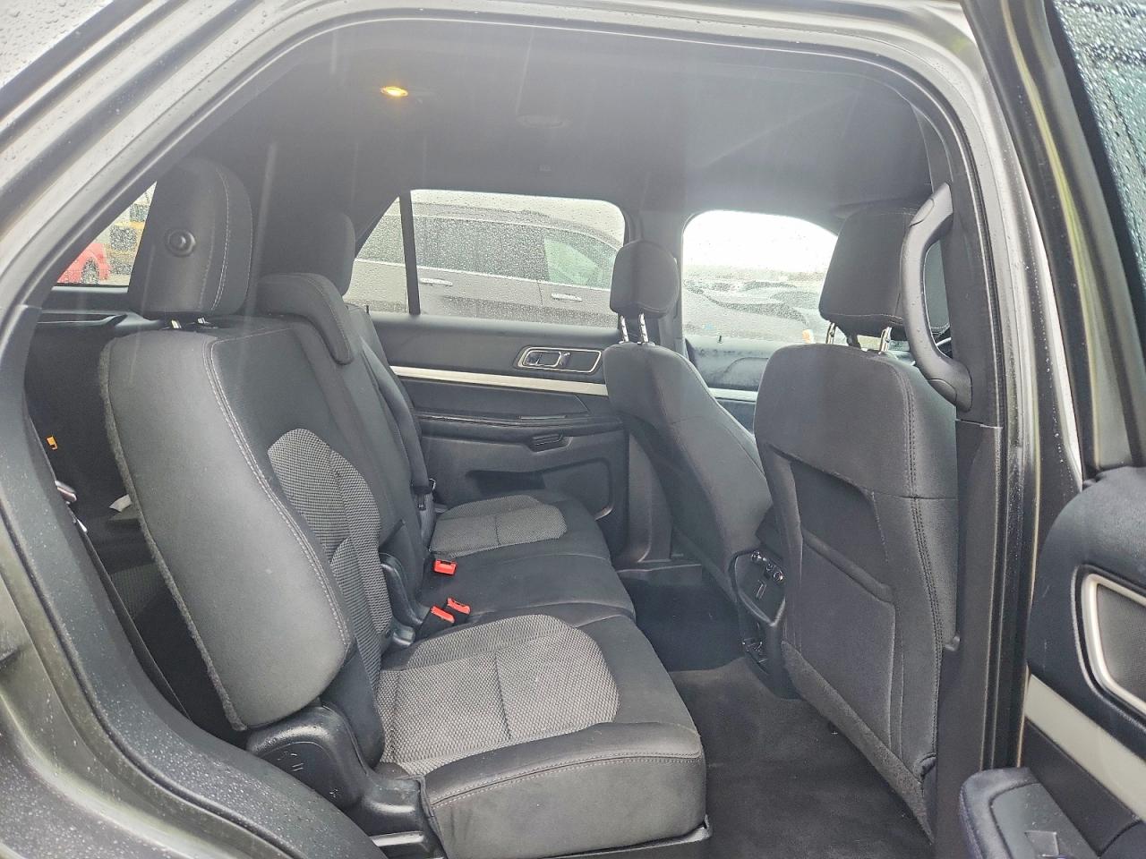 2016 FORD EXPLORER XLT photo 19