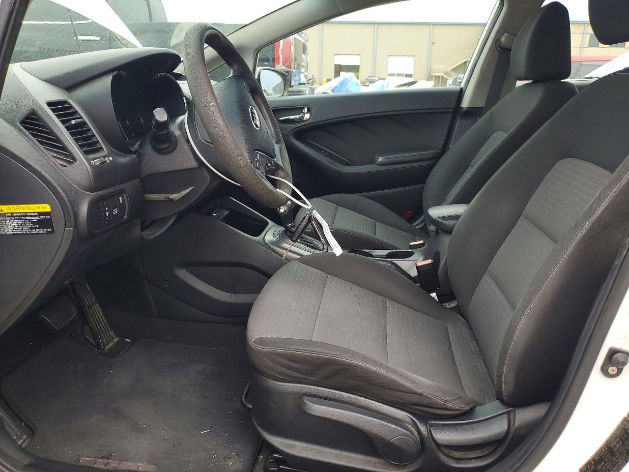 2015 KIA FORTE LX photo 13