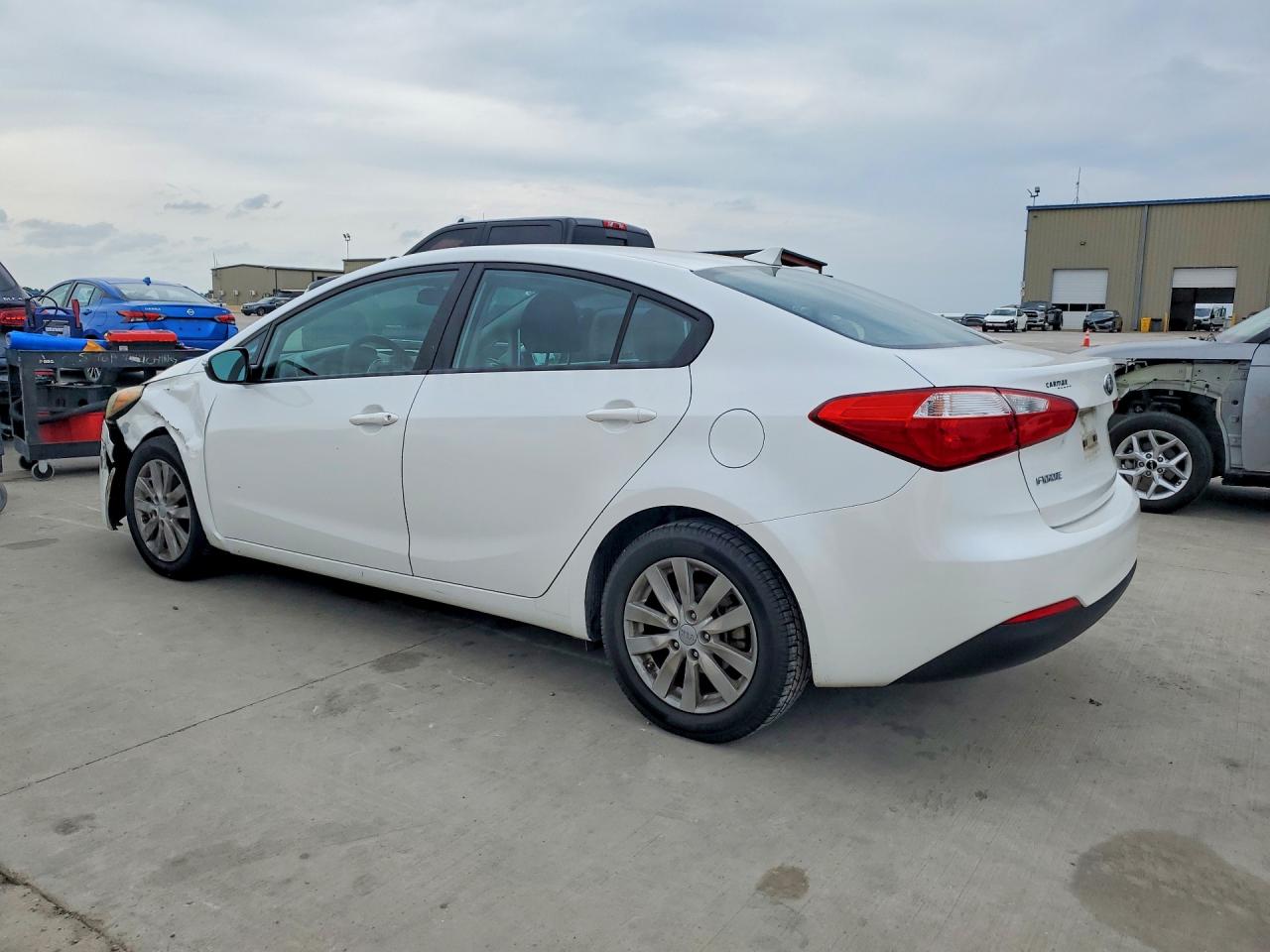 2015 KIA FORTE LX photo 3