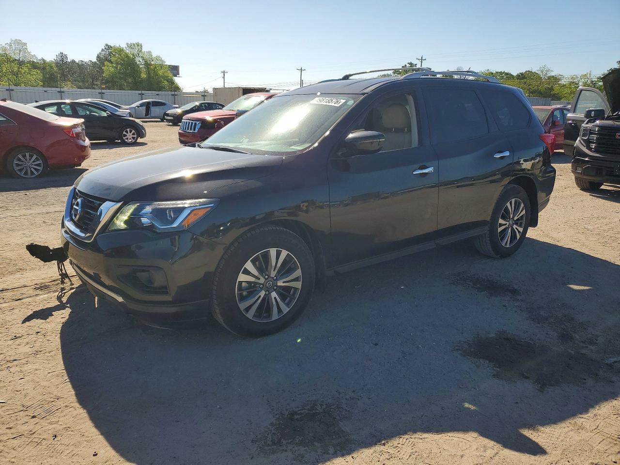 2017 NISSAN PATHFINDER