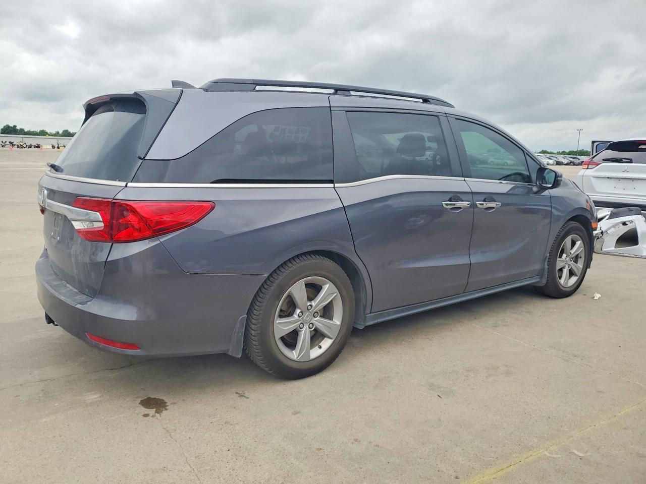 2019 HONDA ODYSSEY EXL photo 5