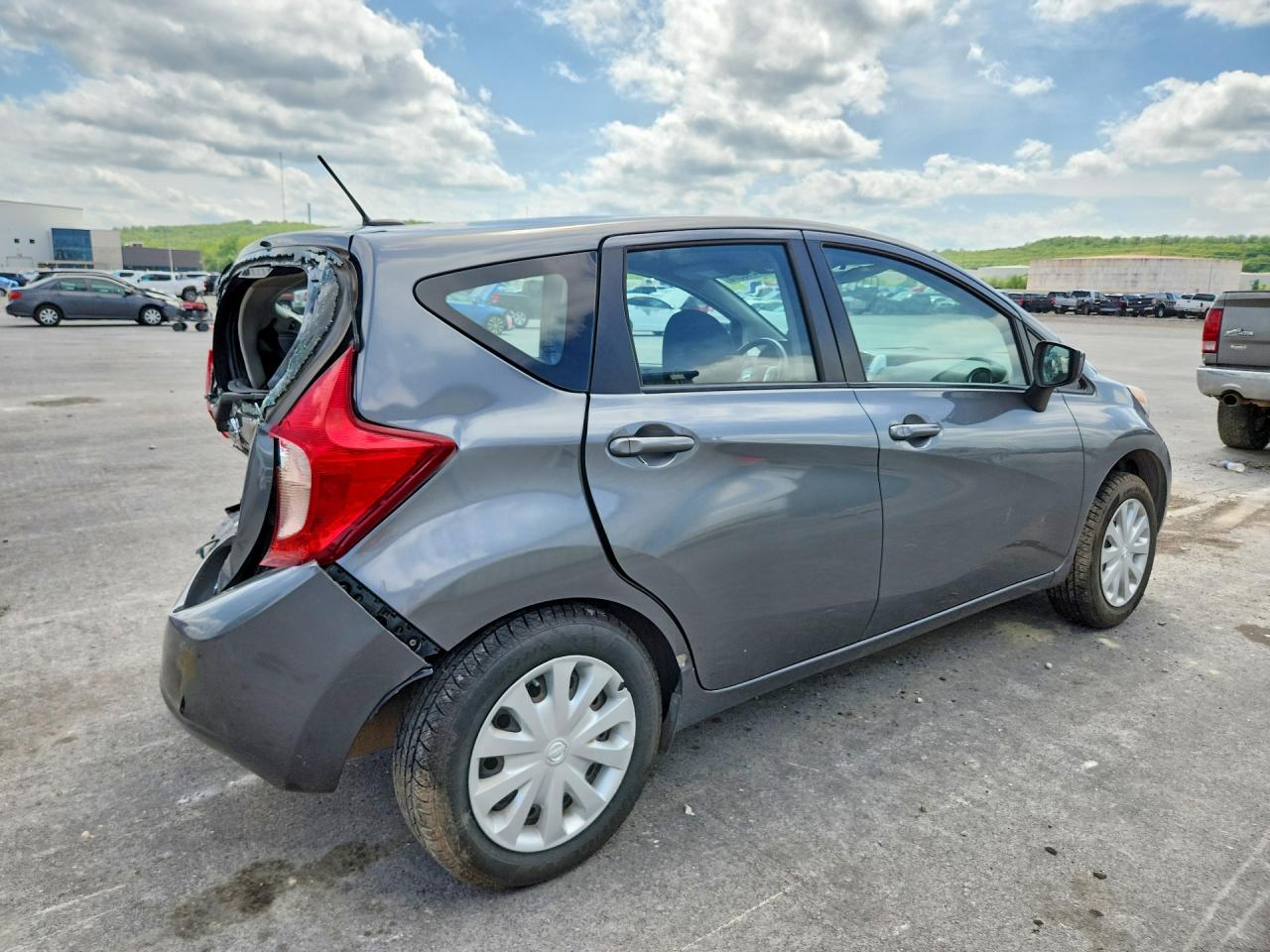 2016 NISSAN VERSA NOTE SV photo 7