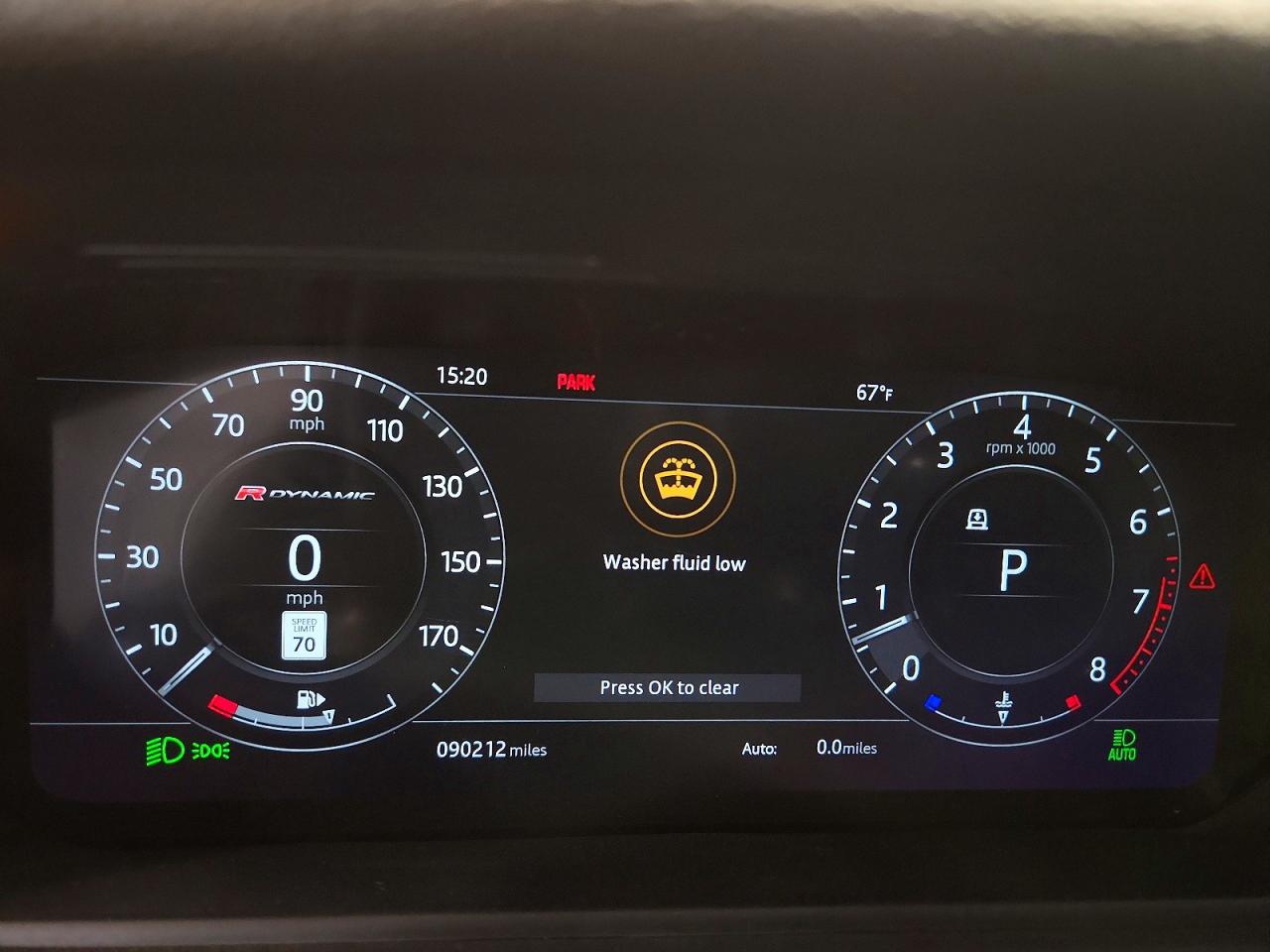 2018 LAND ROVER RANGE ROVER VELAR R-DYNAMIC SE photo 9