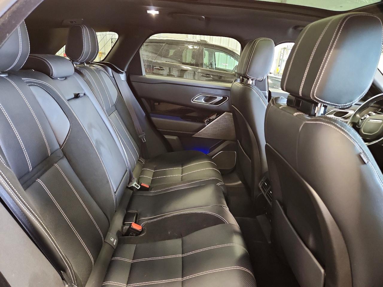 2018 LAND ROVER RANGE ROVER VELAR R-DYNAMIC SE photo 11
