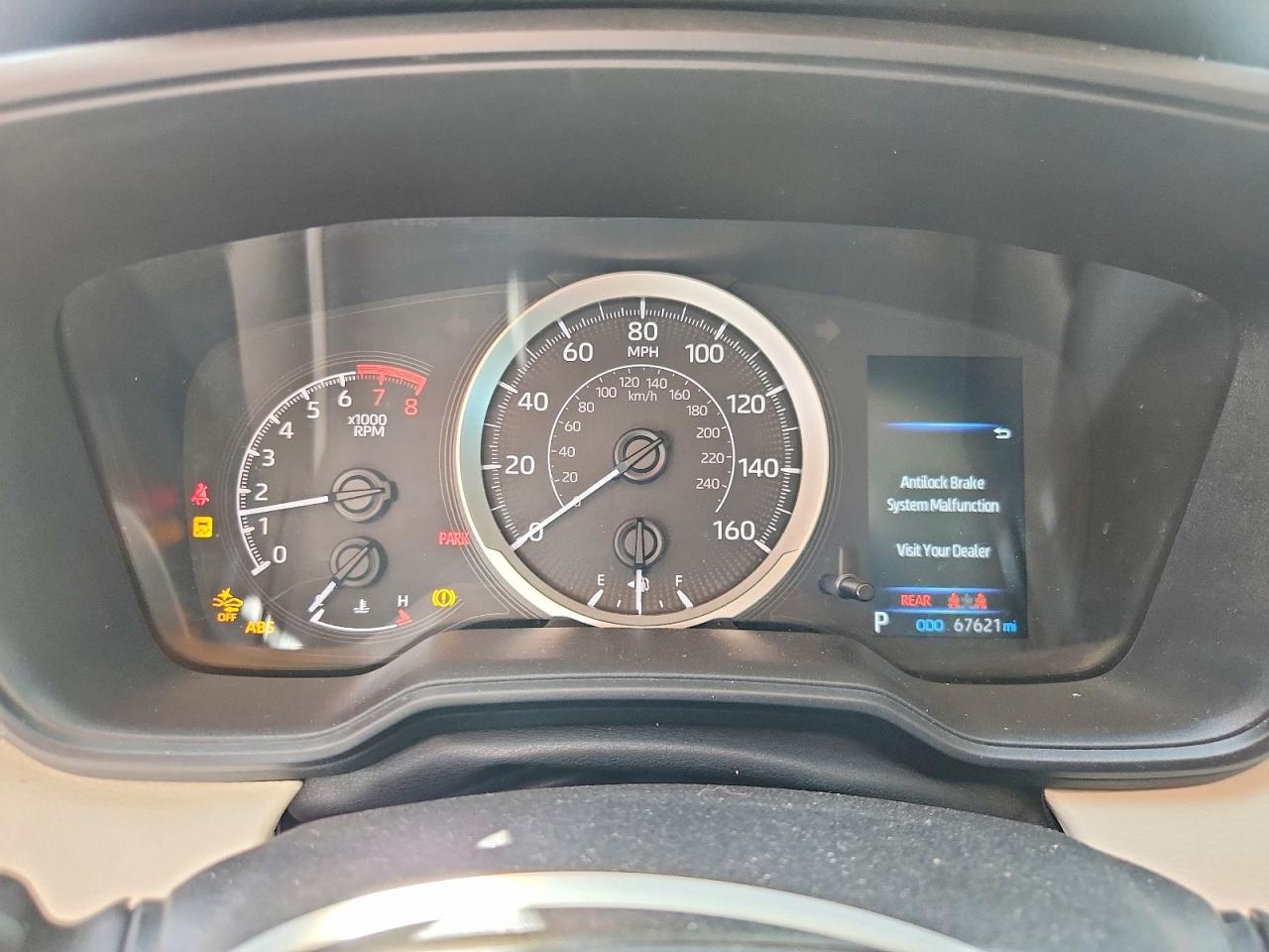 2021 TOYOTA COROLLA LE photo 17