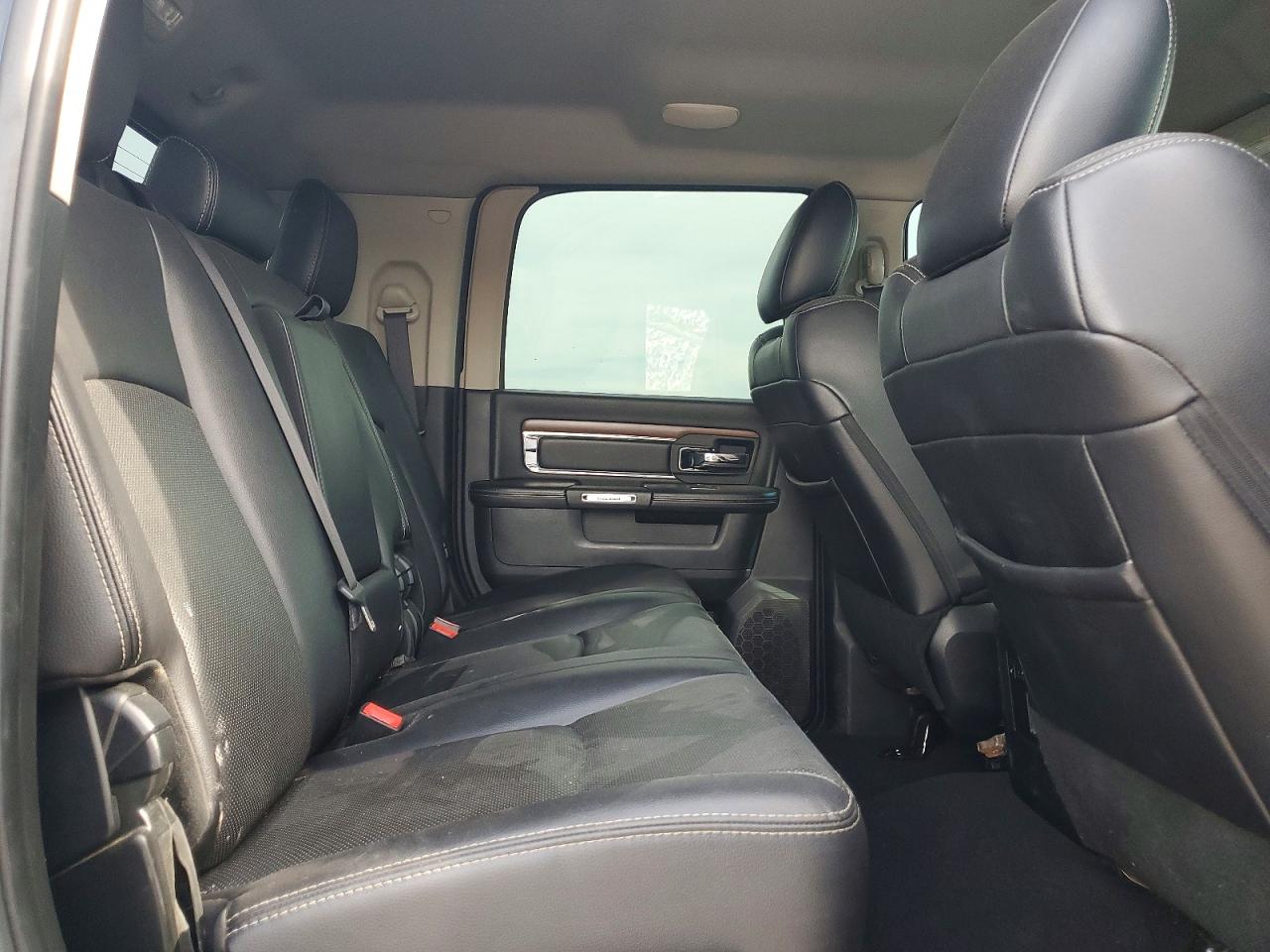 2017 RAM 2500 LARAMIE photo 19