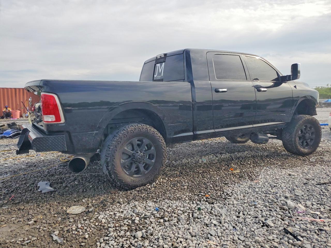 2017 RAM 2500 LARAMIE photo 5