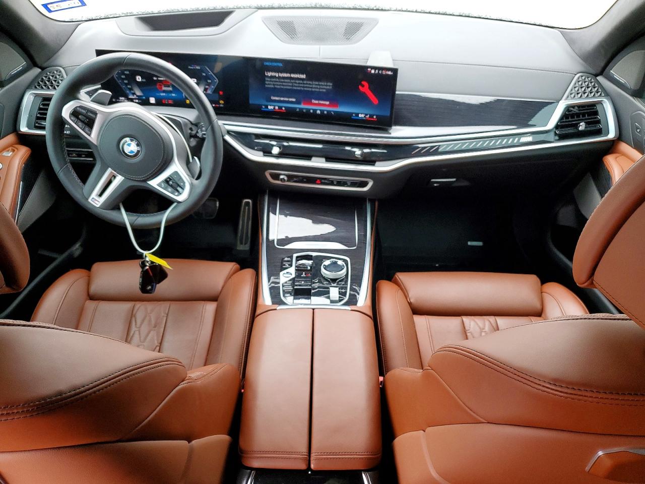 2025 BMW X7 M60I photo 15