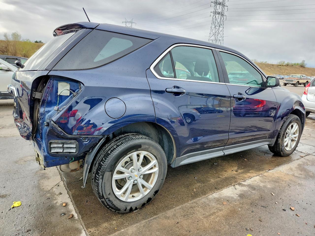 2017 CHEVROLET EQUINOX LS photo 5