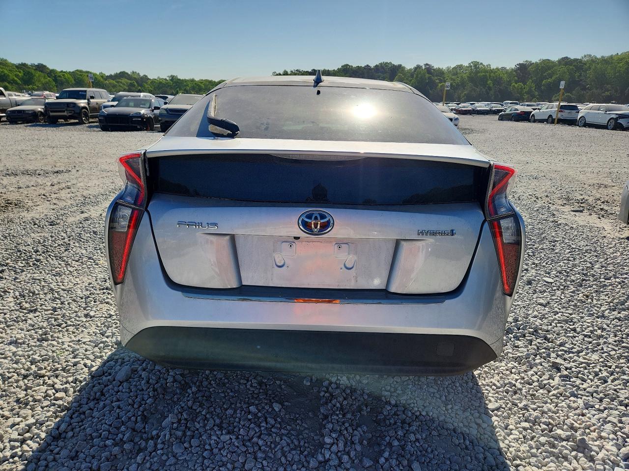 2016 TOYOTA PRIUS FOUR photo 11