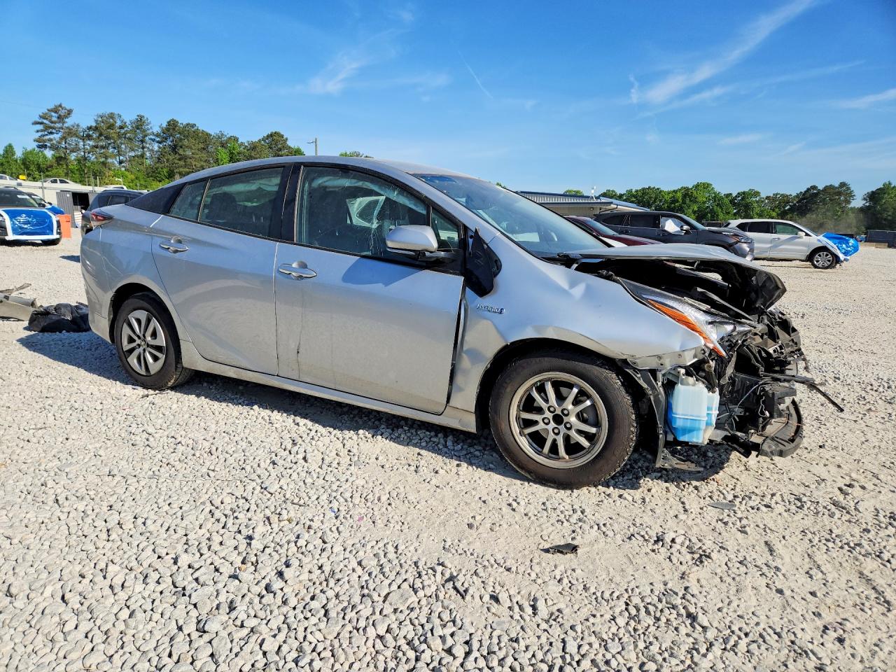 2016 TOYOTA PRIUS FOUR photo 7
