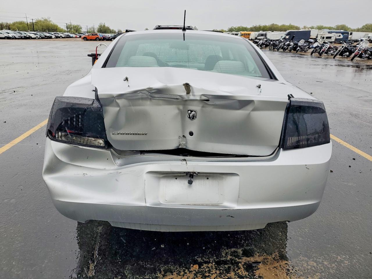 2008 DODGE CHARGER photo 11