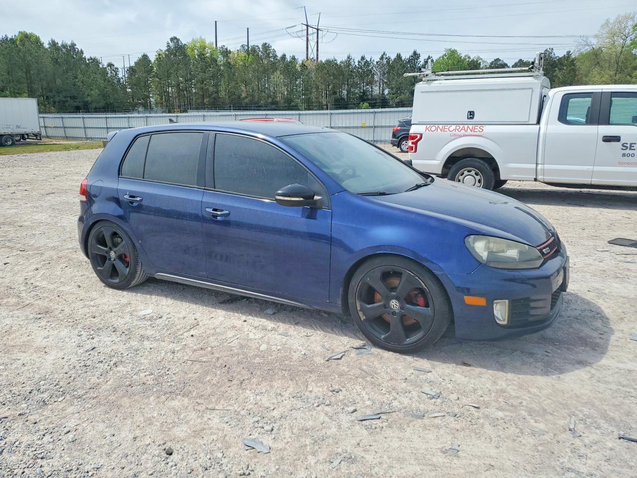 2011 VOLKSWAGEN GTI photo 7
