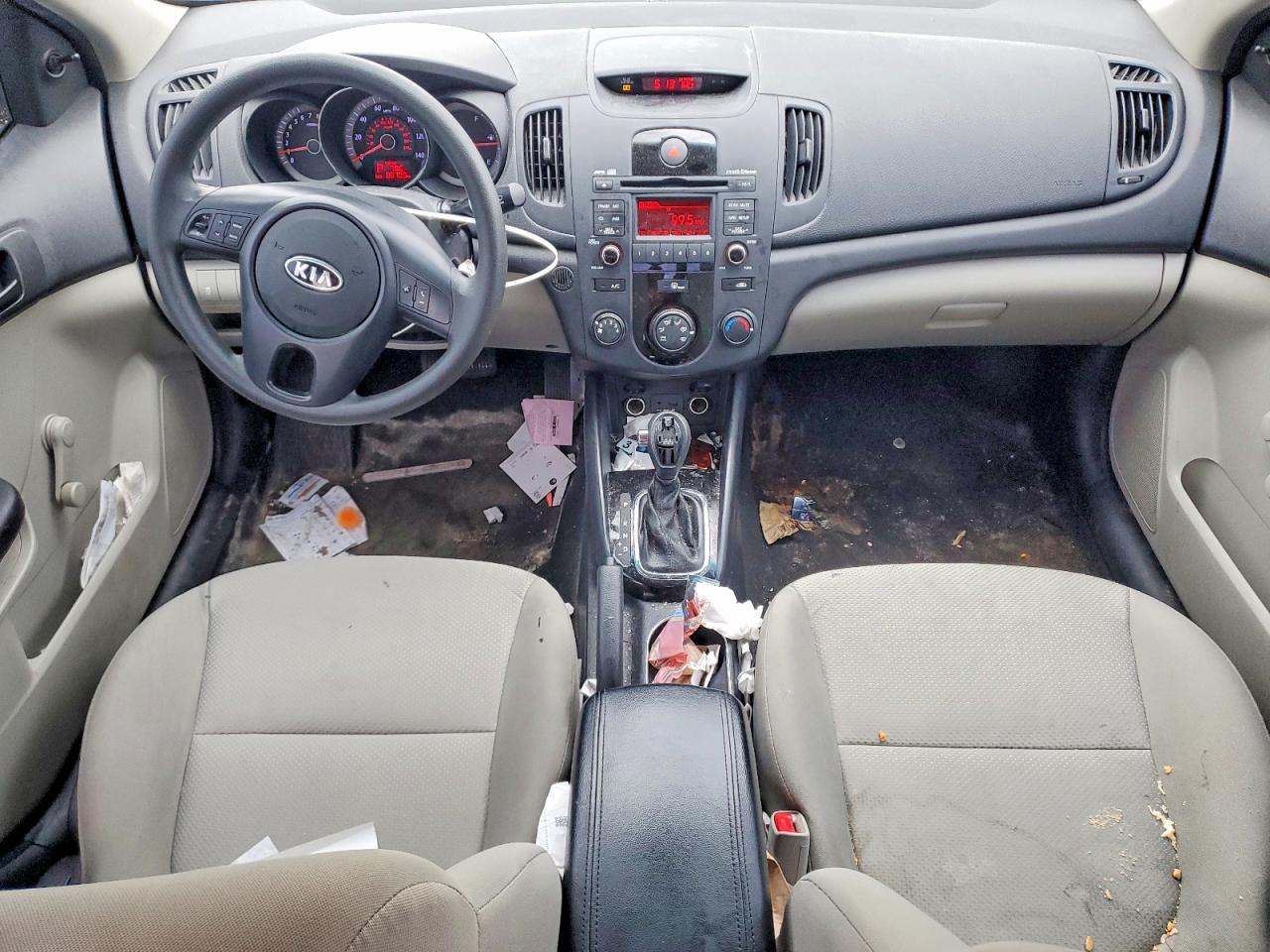 2013 KIA FORTE LX photo 15
