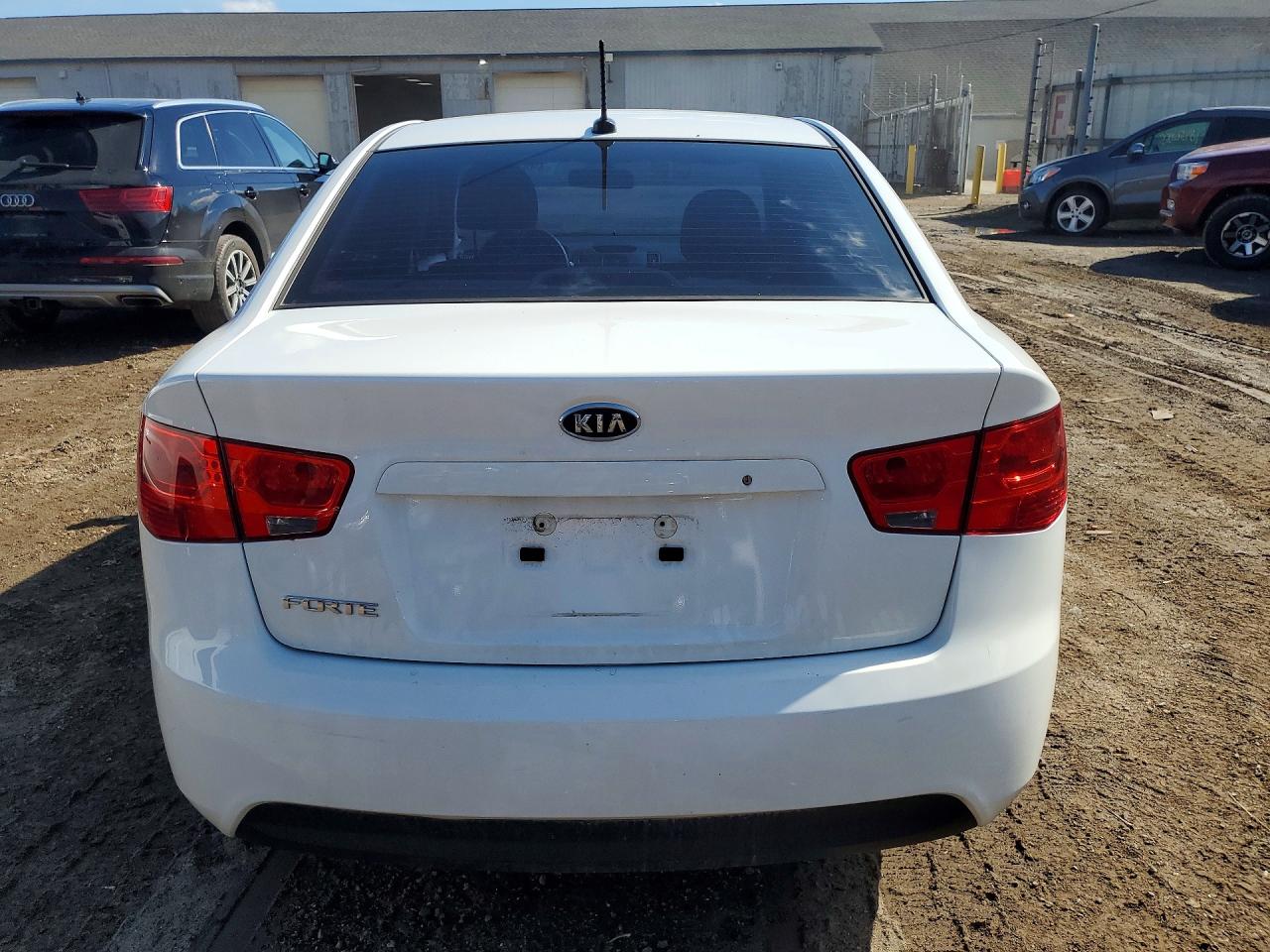 2013 KIA FORTE LX photo 11
