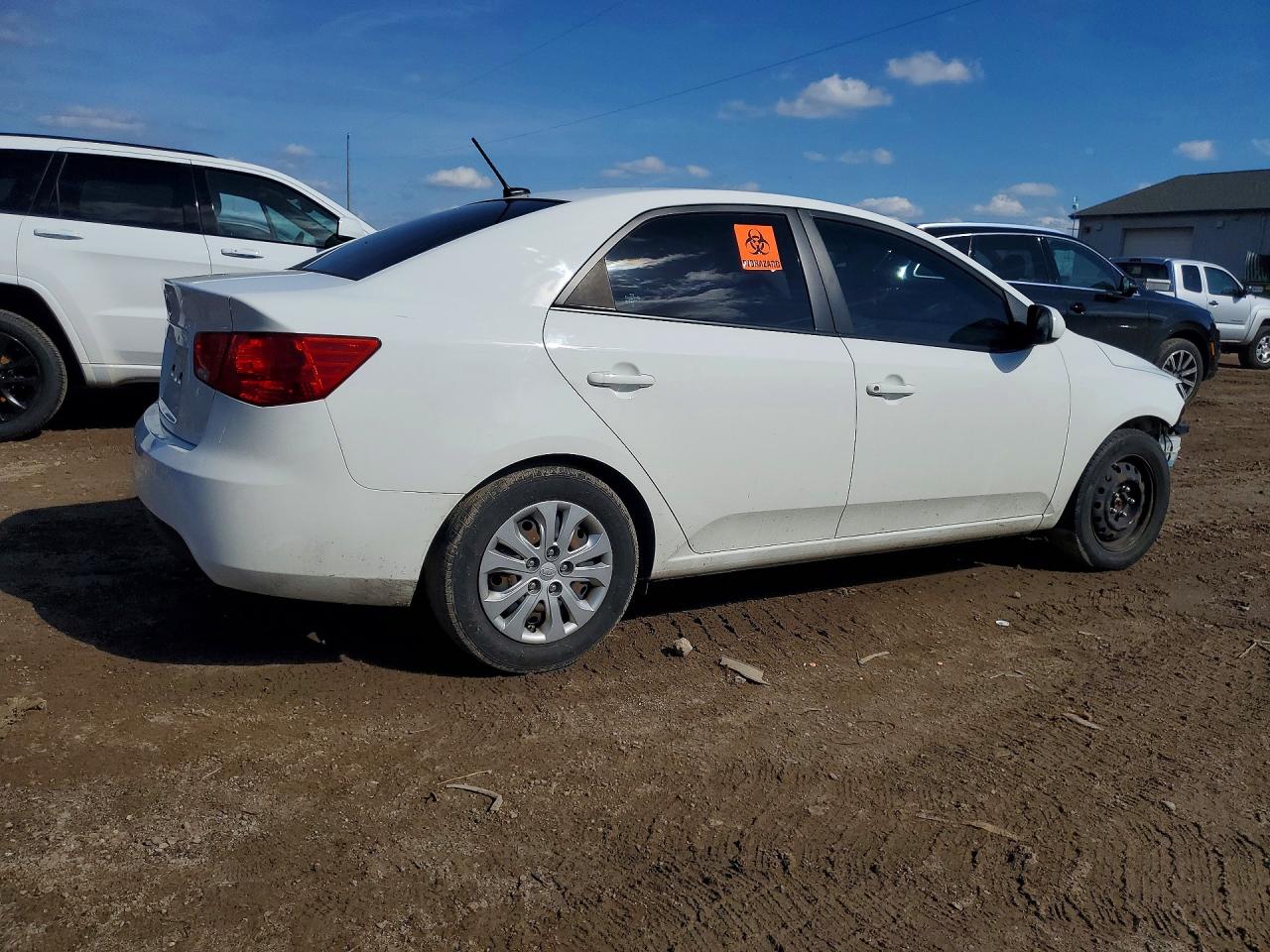 2013 KIA FORTE LX photo 5
