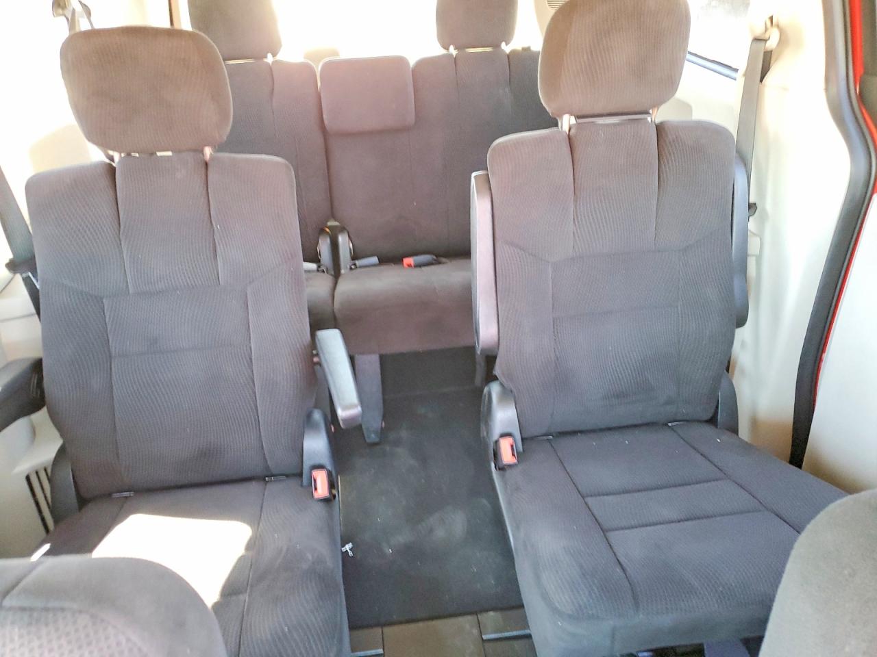 2013 DODGE GRAND CARAVAN SXT photo 10