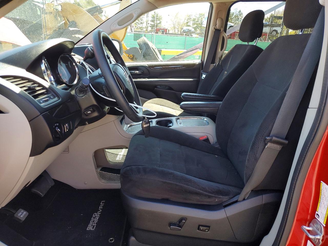 2013 DODGE GRAND CARAVAN SXT photo 7