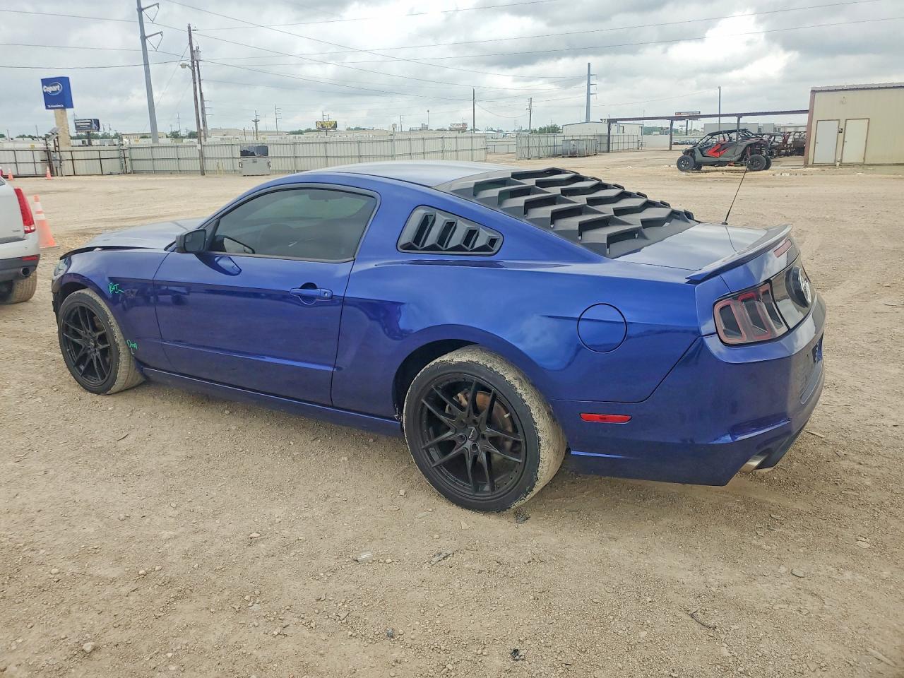 2014 FORD MUSTANG photo 3