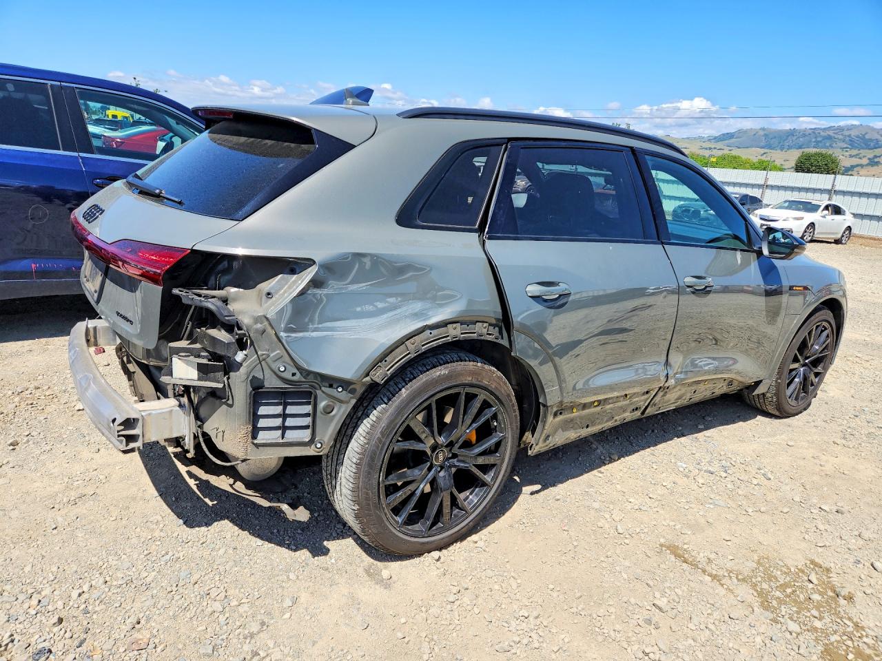 2022 AUDI E-TRON CHRONOS photo 5