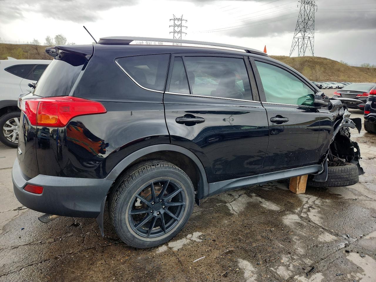 2015 TOYOTA RAV4 LIMITED photo 7