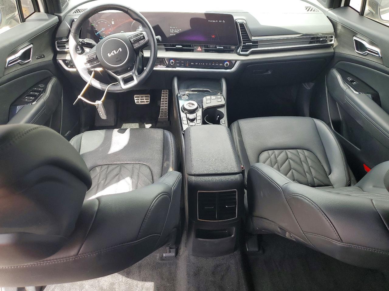 2023 KIA SPORTAGE X-LINE PRESTIGE photo 15