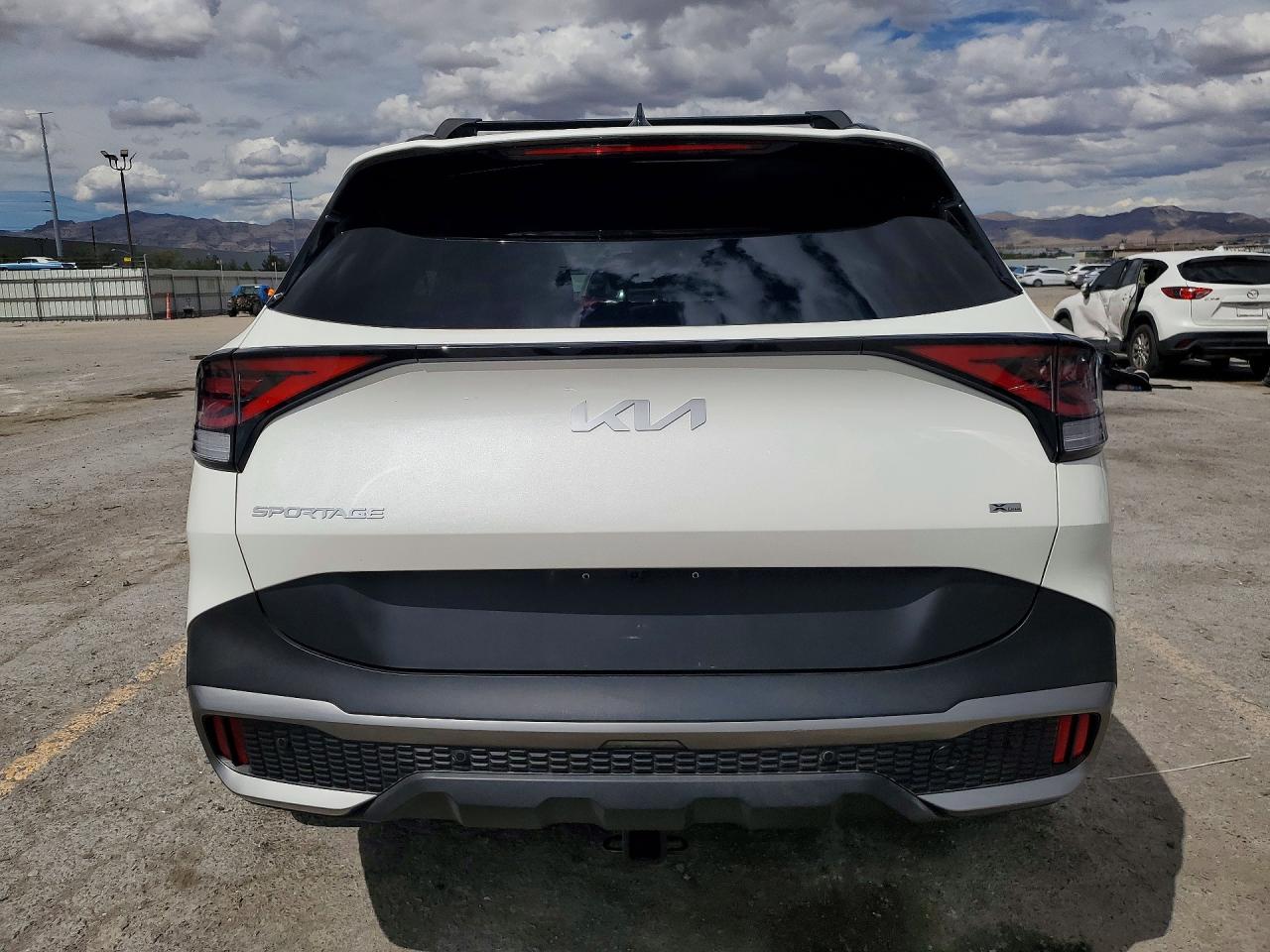 2023 KIA SPORTAGE X-LINE PRESTIGE photo 11