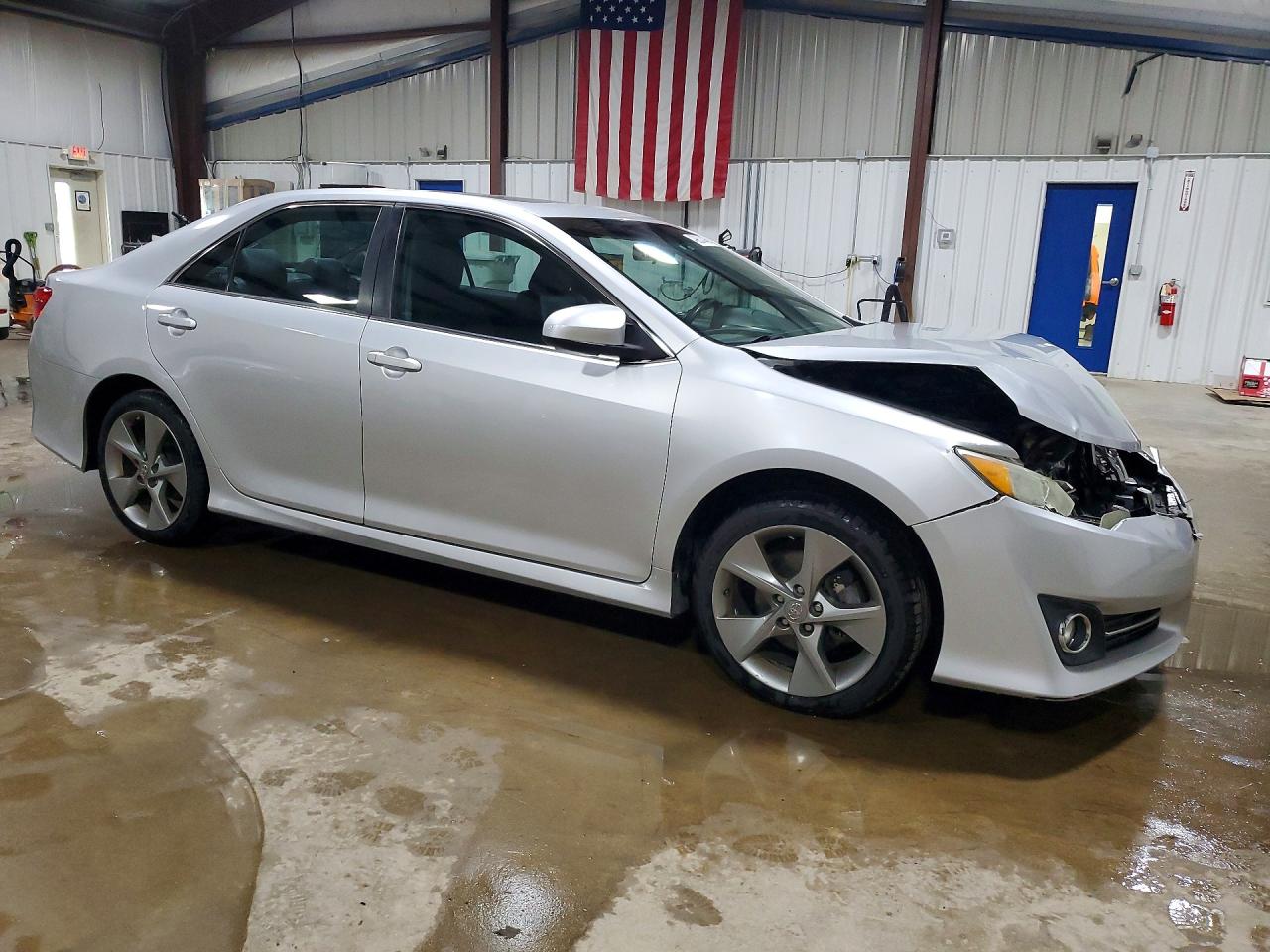 2014 TOYOTA CAMRY SE SPORT photo 10