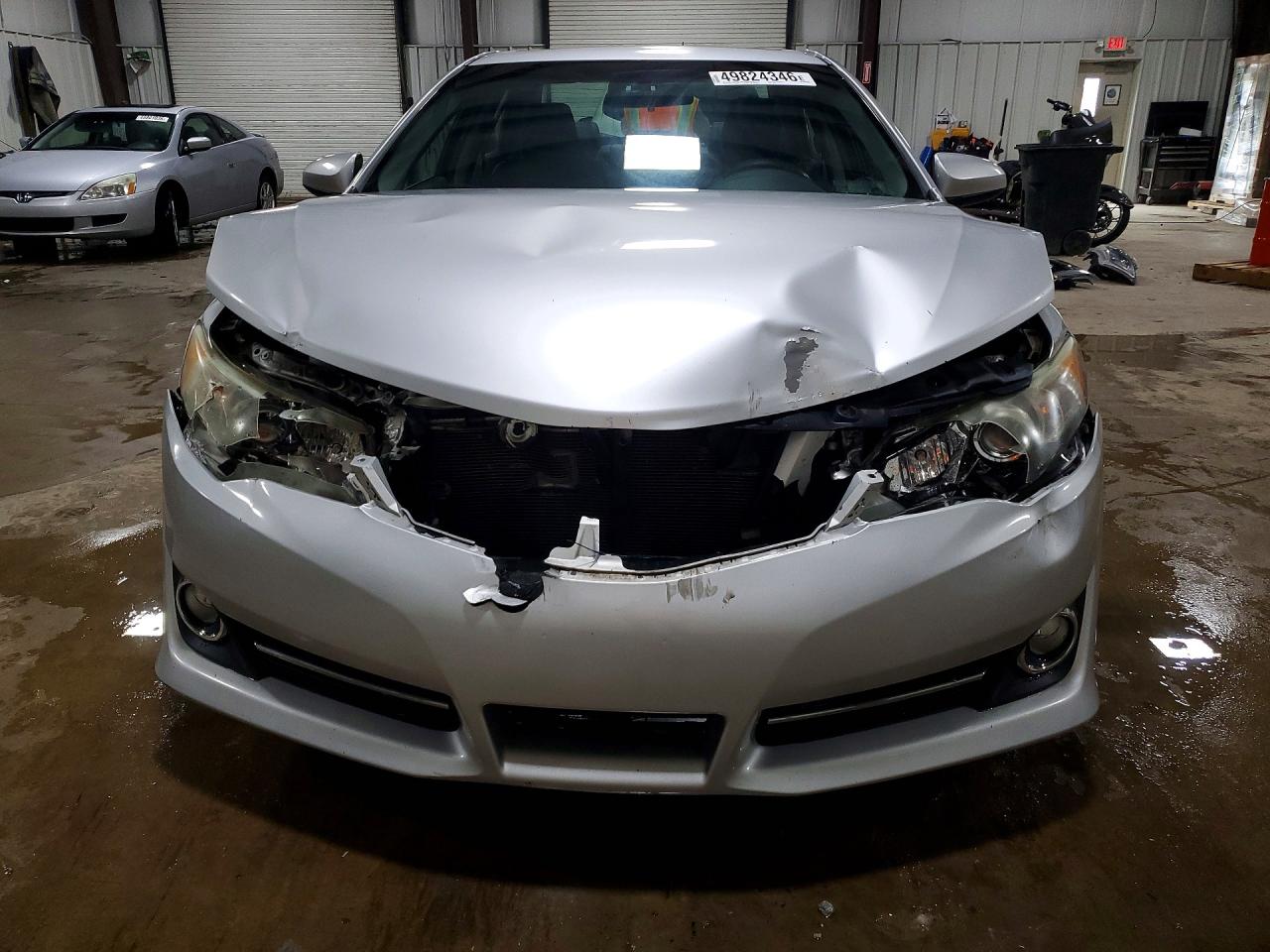 2014 TOYOTA CAMRY SE SPORT photo 13