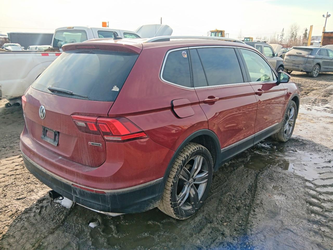 2021 VOLKSWAGEN TIGUAN SE photo 5
