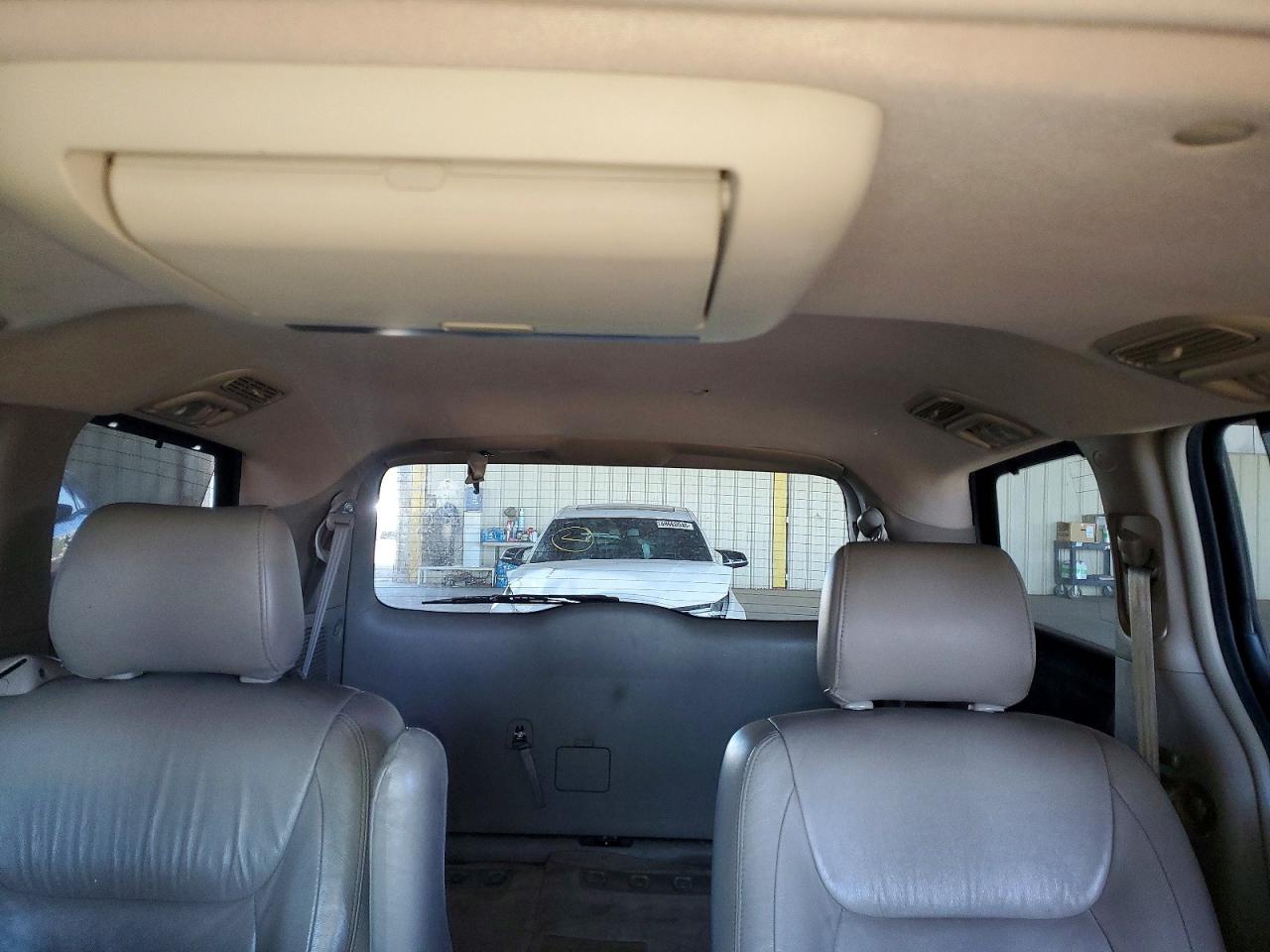 2008 TOYOTA SIENNA XLE LIMITED photo 10