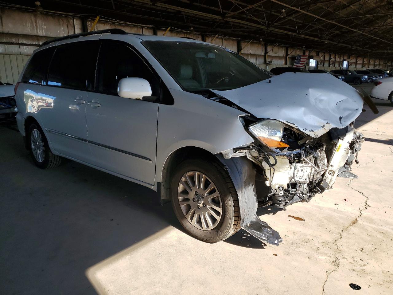 2008 TOYOTA SIENNA XLE LIMITED photo 4