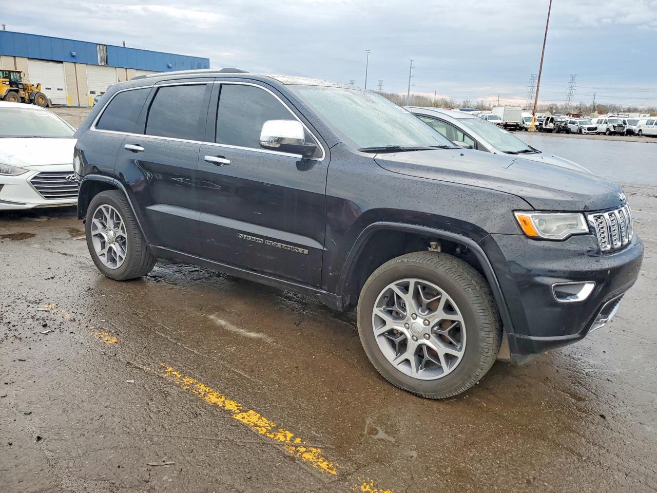 2020 JEEP GRAND CHEROKEE OVERLAND photo 10