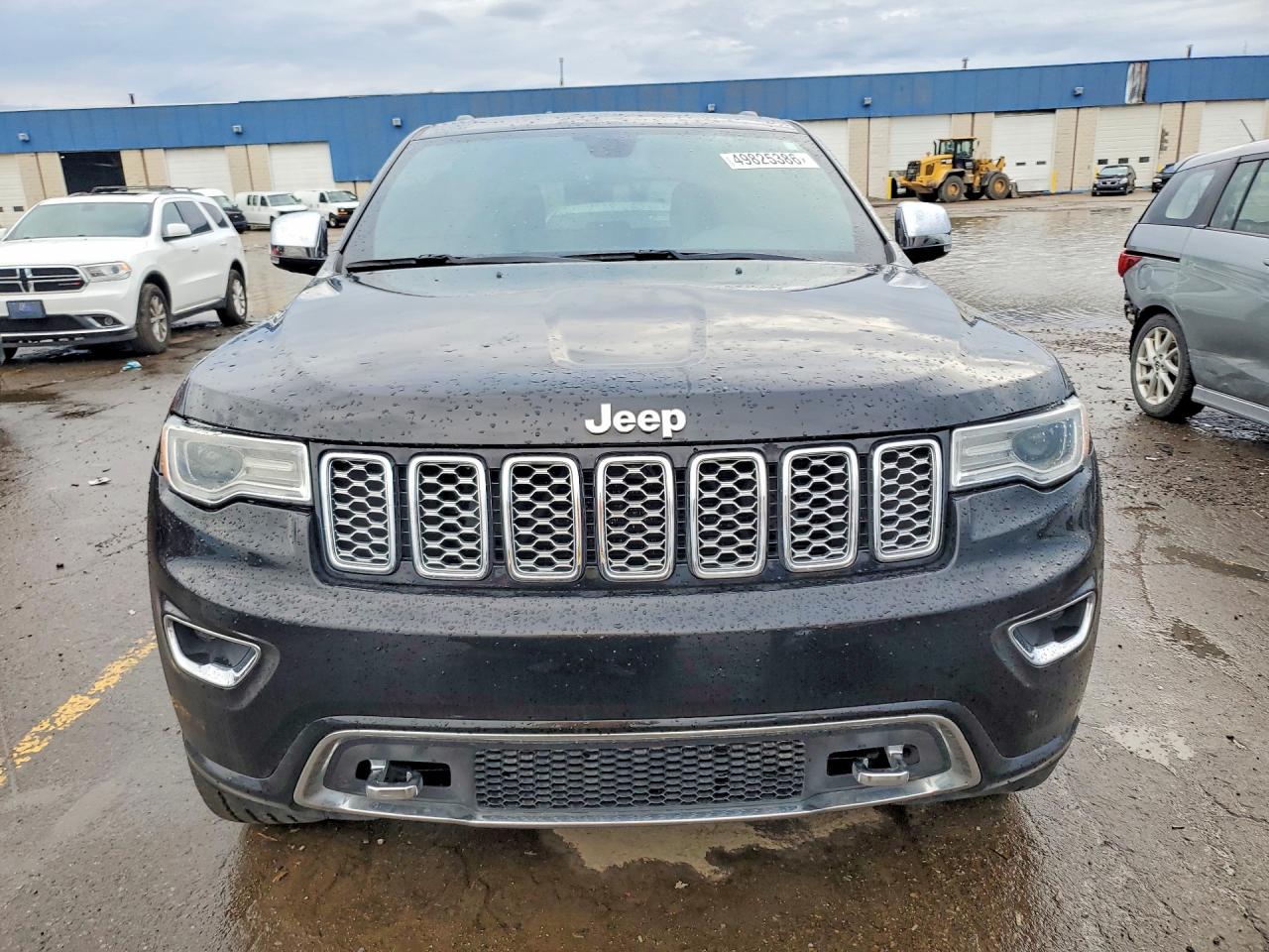 2020 JEEP GRAND CHEROKEE OVERLAND photo 13