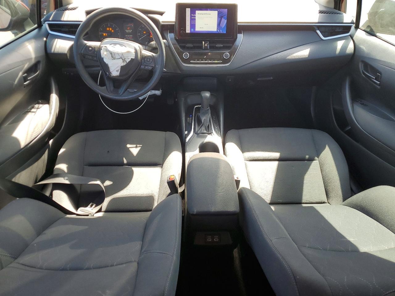 2023 TOYOTA COROLLA LE photo 22