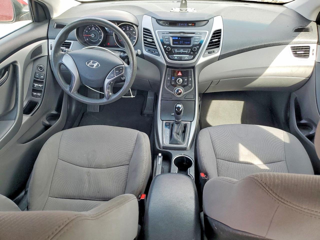 2014 HYUNDAI ELANTRA SE photo 22
