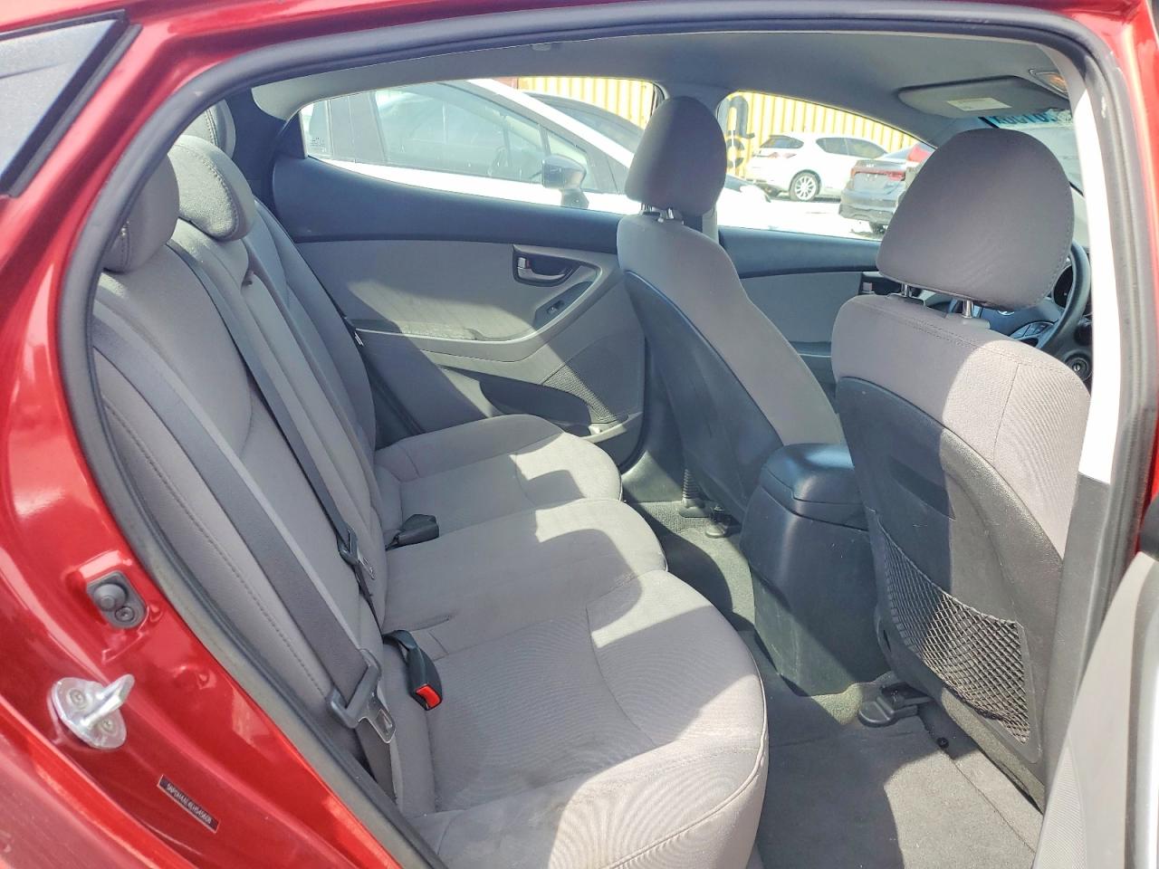 2014 HYUNDAI ELANTRA SE photo 28