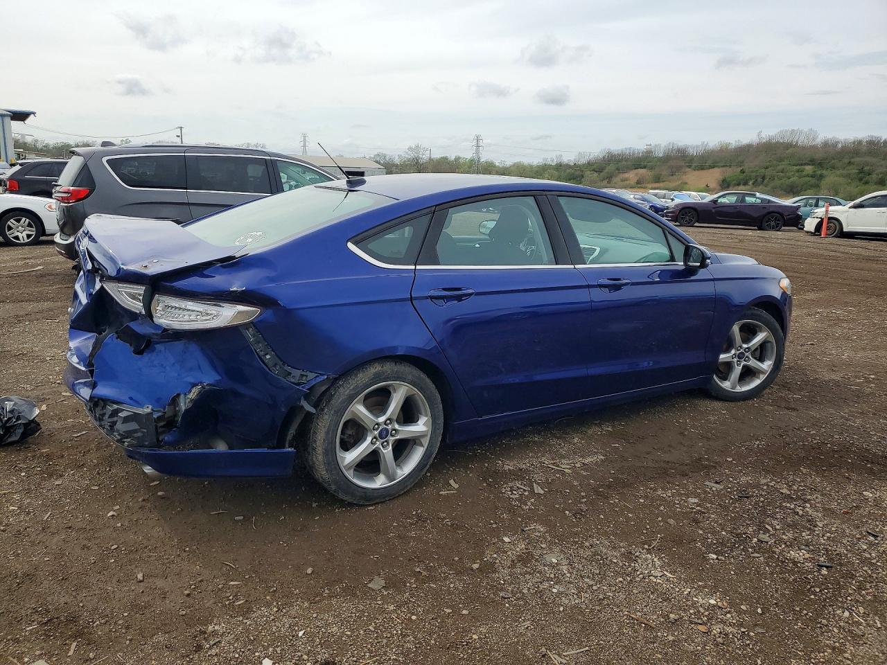 2016 FORD FUSION SE photo 7