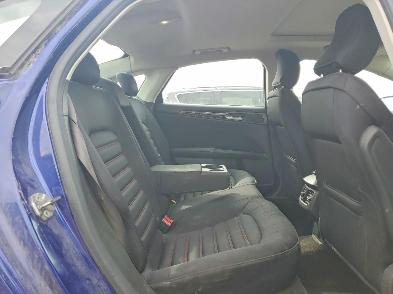 2016 FORD FUSION SE photo 28