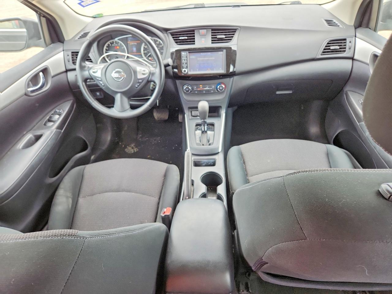 2019 NISSAN SENTRA S photo 15