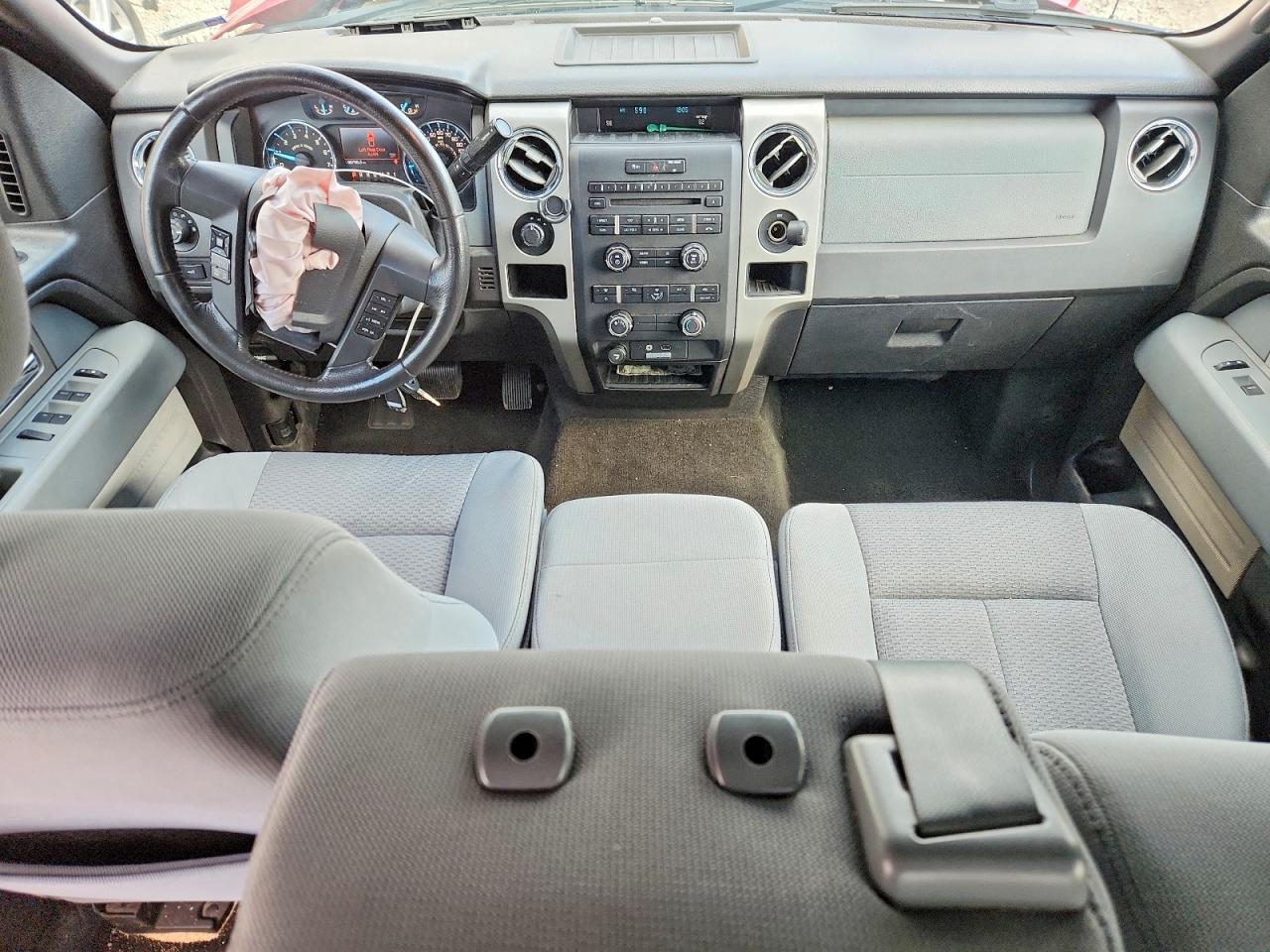 2011 FORD F150 SUPERCREW photo 22